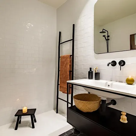 Siwa - 2 Bedrooms In Eixample Dreta *