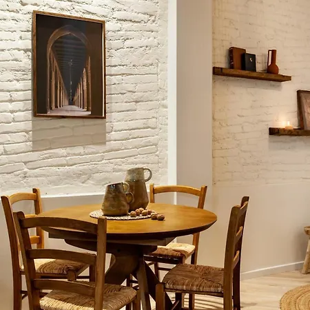 Siwa - 2 Bedrooms In Eixample Dreta Daire Barselona
